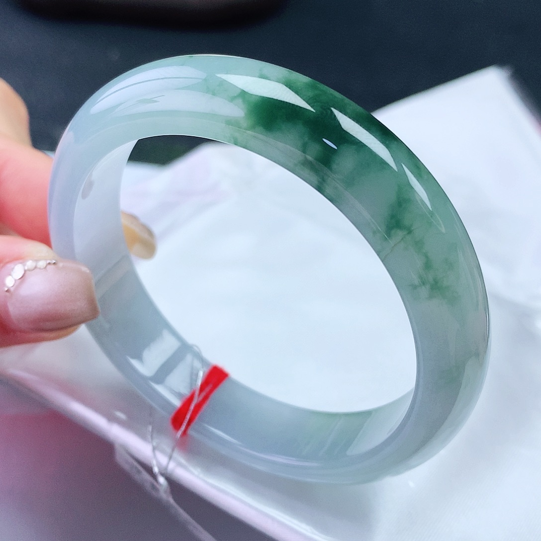 翡翠未镶嵌手镯56圈