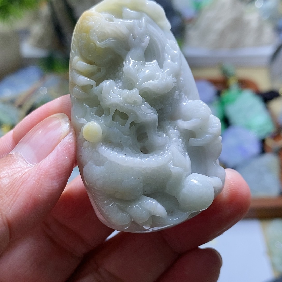 【闪购商品】翡翠颈饰未镶嵌11111111111