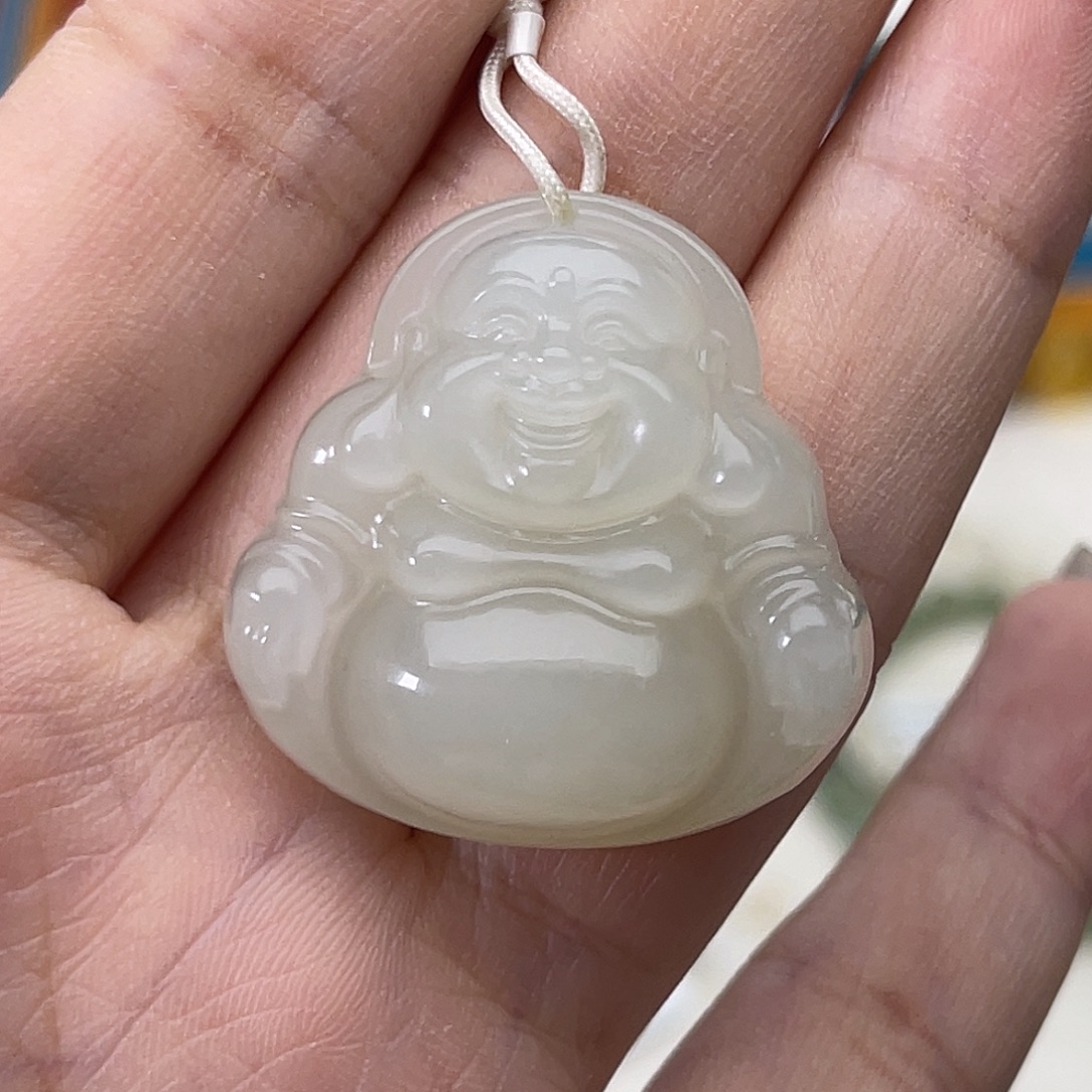 雨***步和田玉未镶嵌颈饰w32冰晴水猫眼佛
