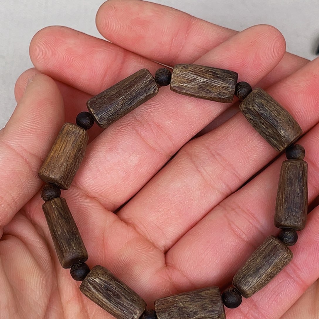 沉香手串金沙叶沉水卡8+保9+克