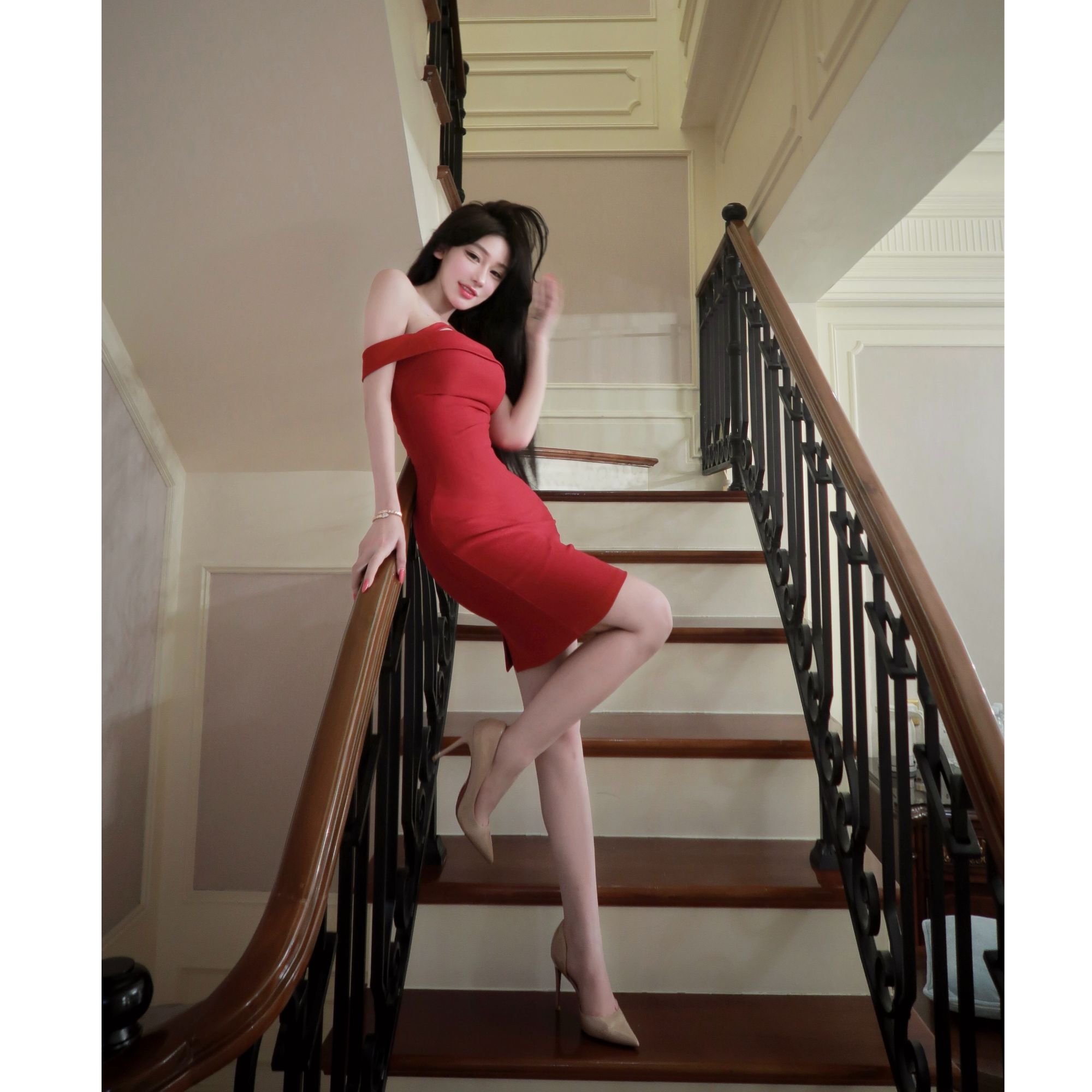 WW定制「烛火入梦」气质时尚修身显瘦包臀法式网红小众设计感连衣裙