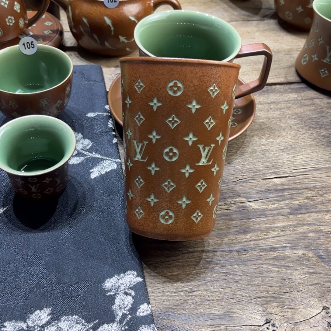 璇***草木灰老花可乐杯