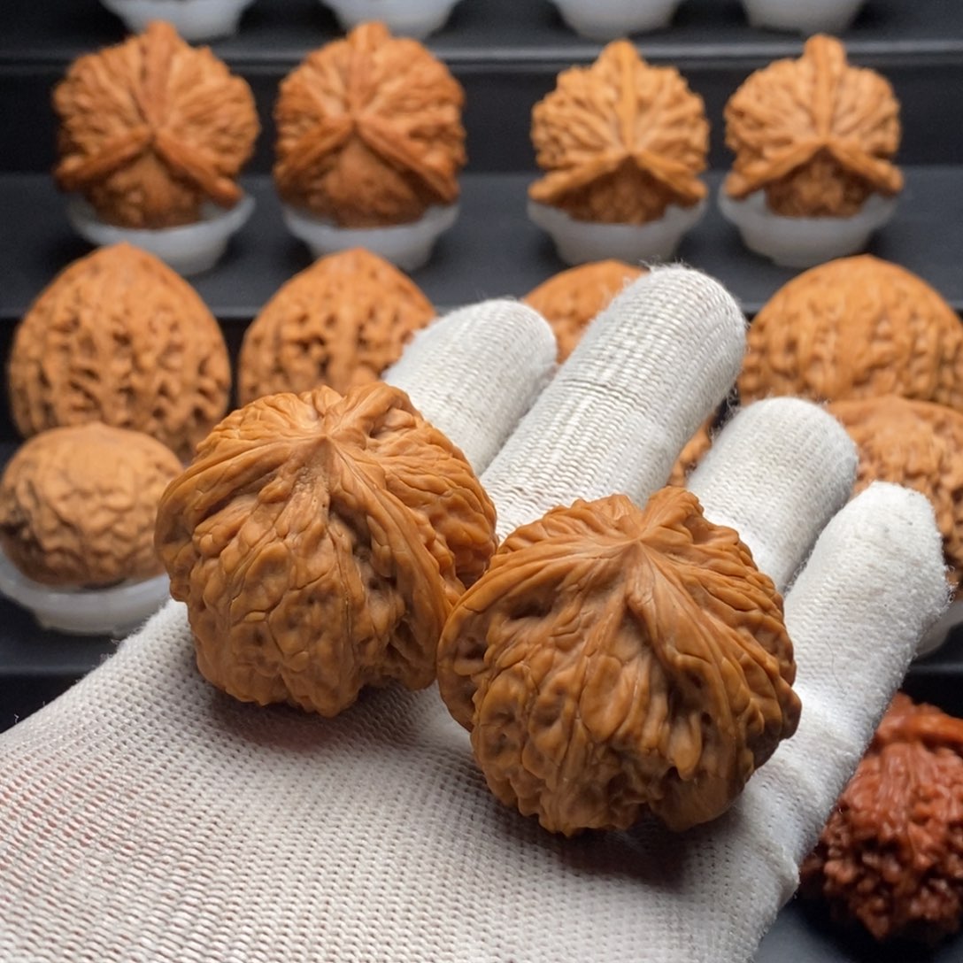 文玩核桃把件郞*核为贵