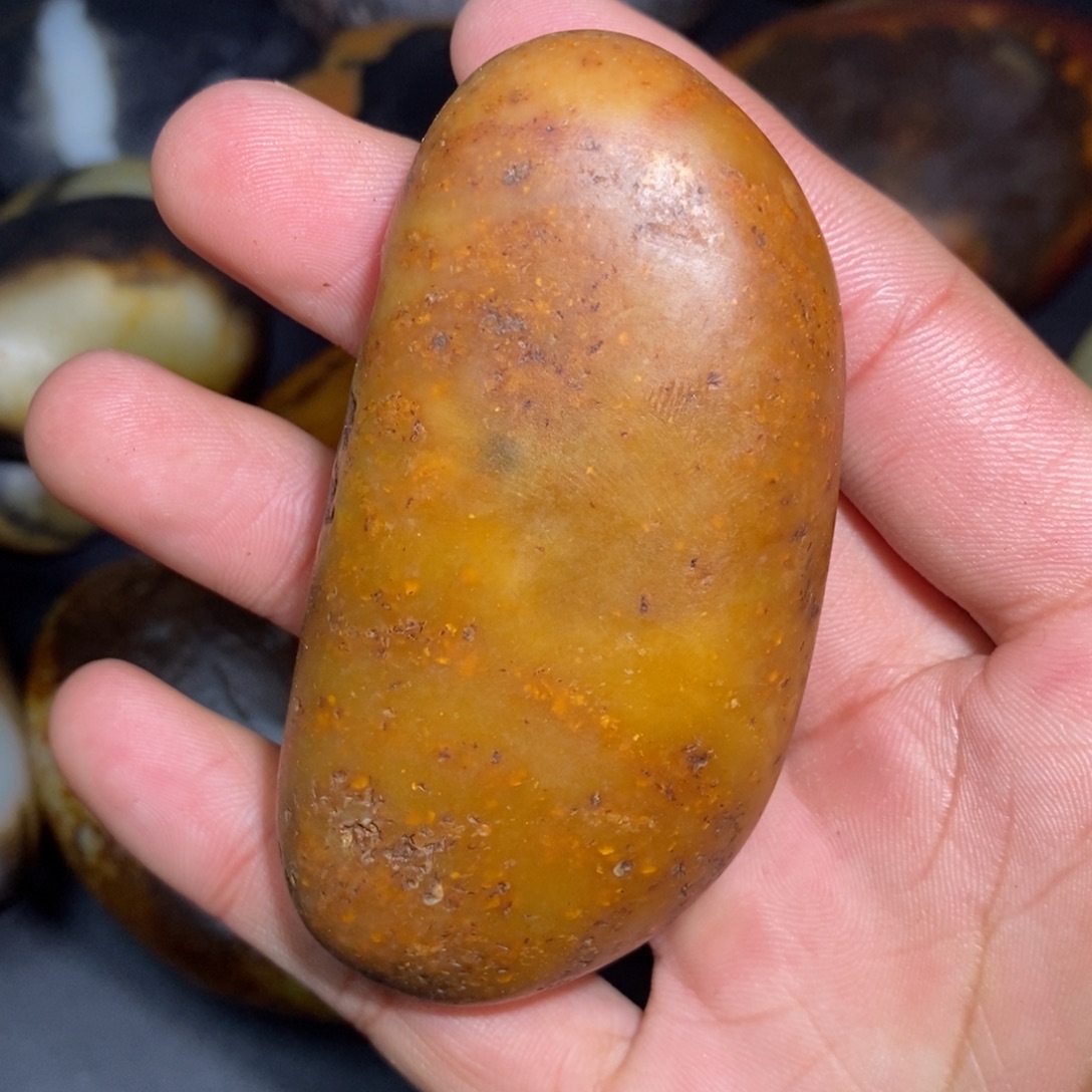 和田玉未镶嵌珠宝奇石