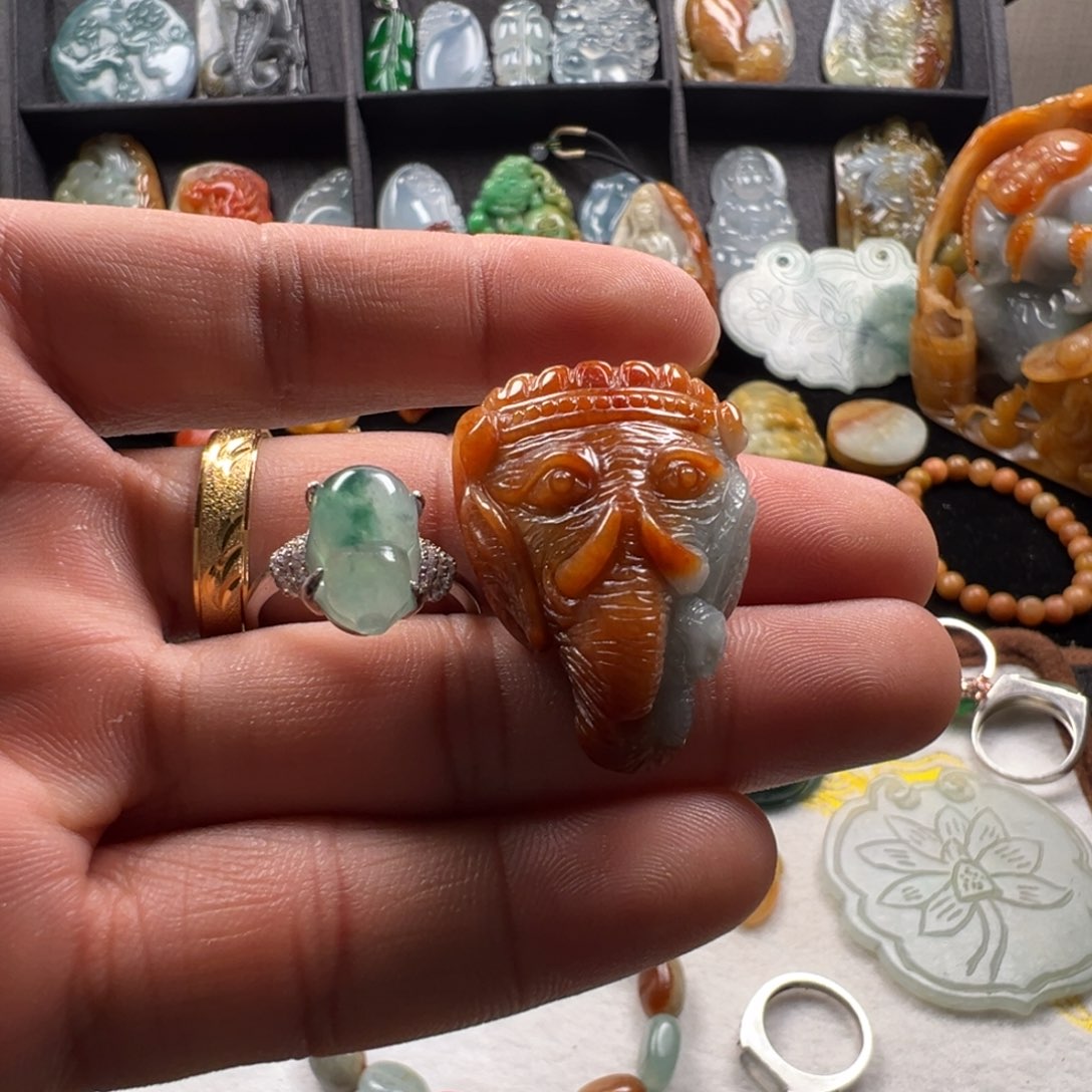 翡翠戒指未镶嵌湘*竹