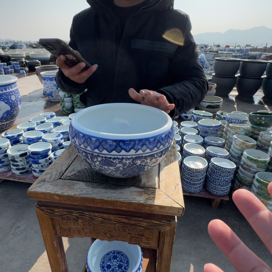 瓷片直径23，高13。。。。