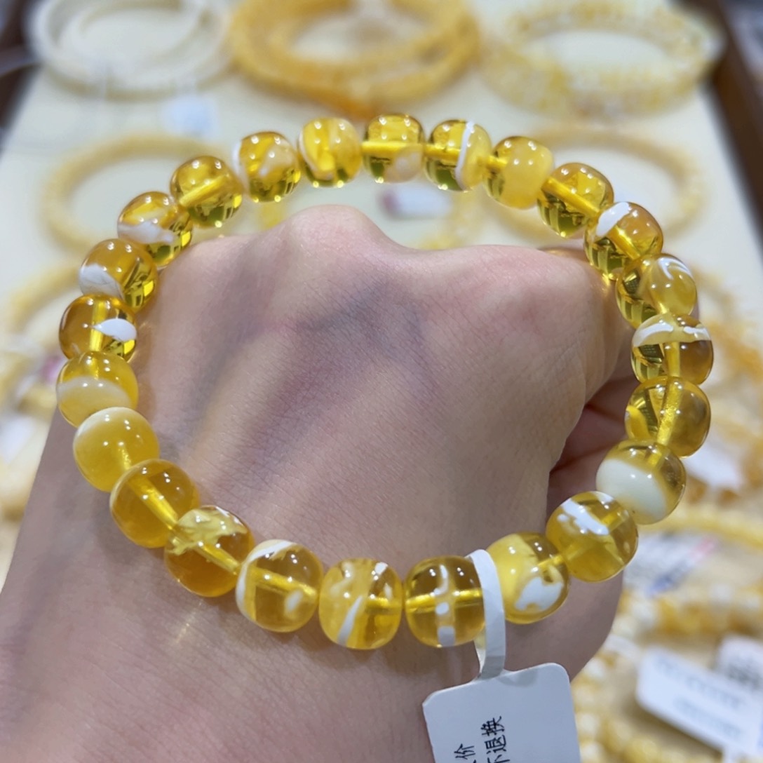 蜜蜡手链未镶嵌这**?9m金透白