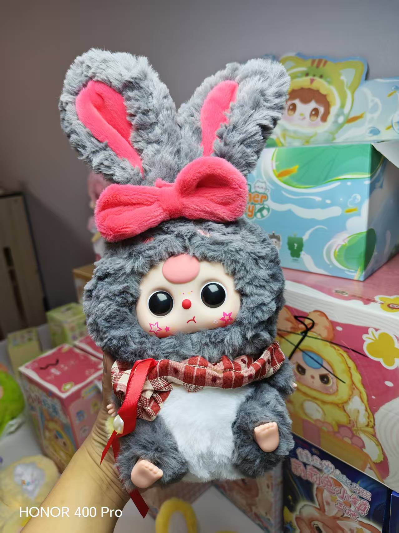 娃三岁莉莉兔明盒