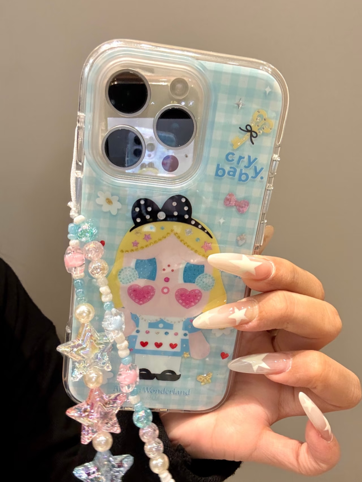 可爱彩钻爱丽丝哭娃圆边气囊双层苹果16promax/15/14防摔手机壳13