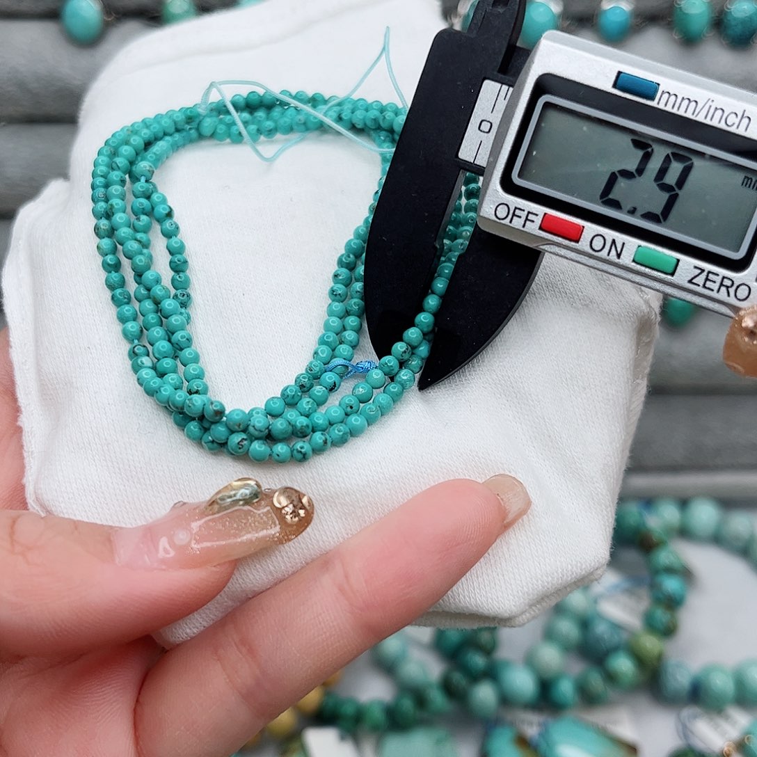 绿松石绿松石未镶嵌