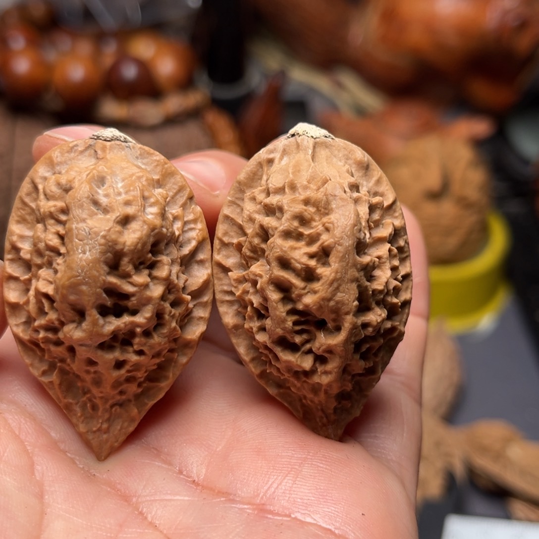 手串文玩核桃瑕疵93