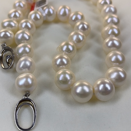 淡水珍珠颈饰未镶嵌