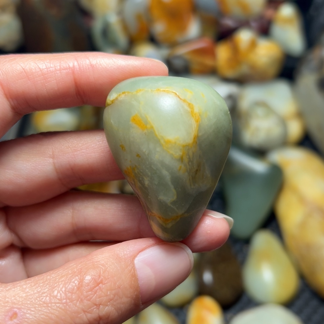 和田玉（青玉）A18未镶嵌