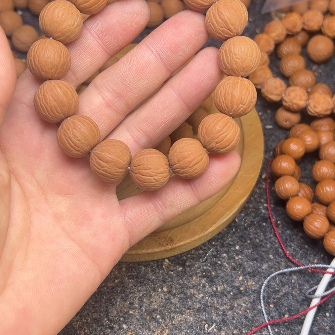 吊坠猴头核桃原皮聚宝盆18.0精卡不打底