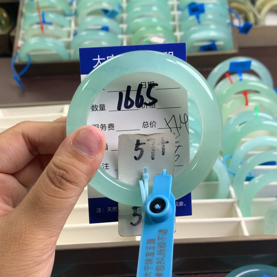 未镶嵌蛇纹石玉手镯1665