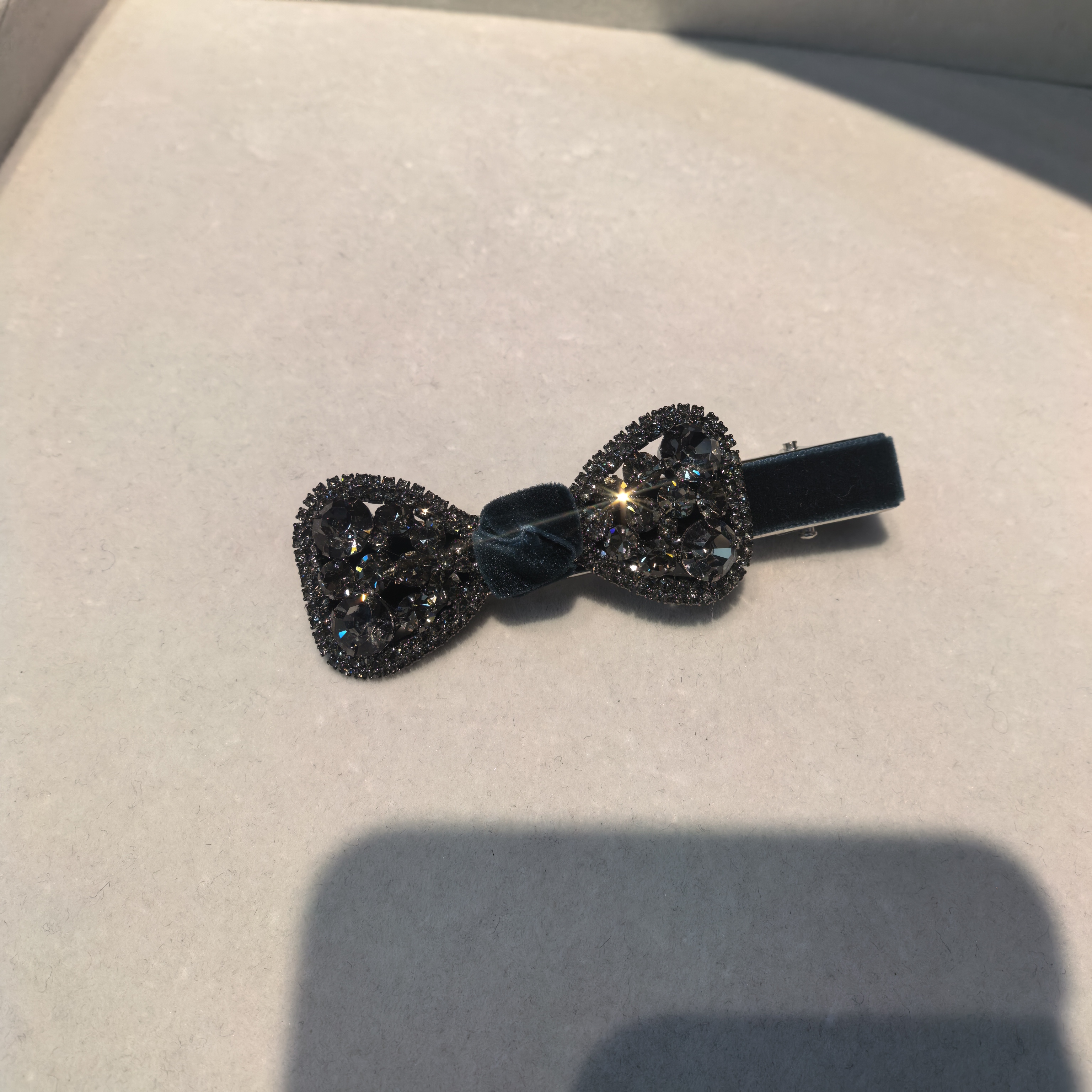 F625蓝色蝴蝶结闪闪边夹