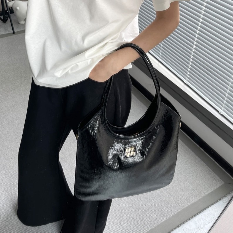 95新 MIU MIU/缪缪 Miu Miu 手提袋芯片款  12308
