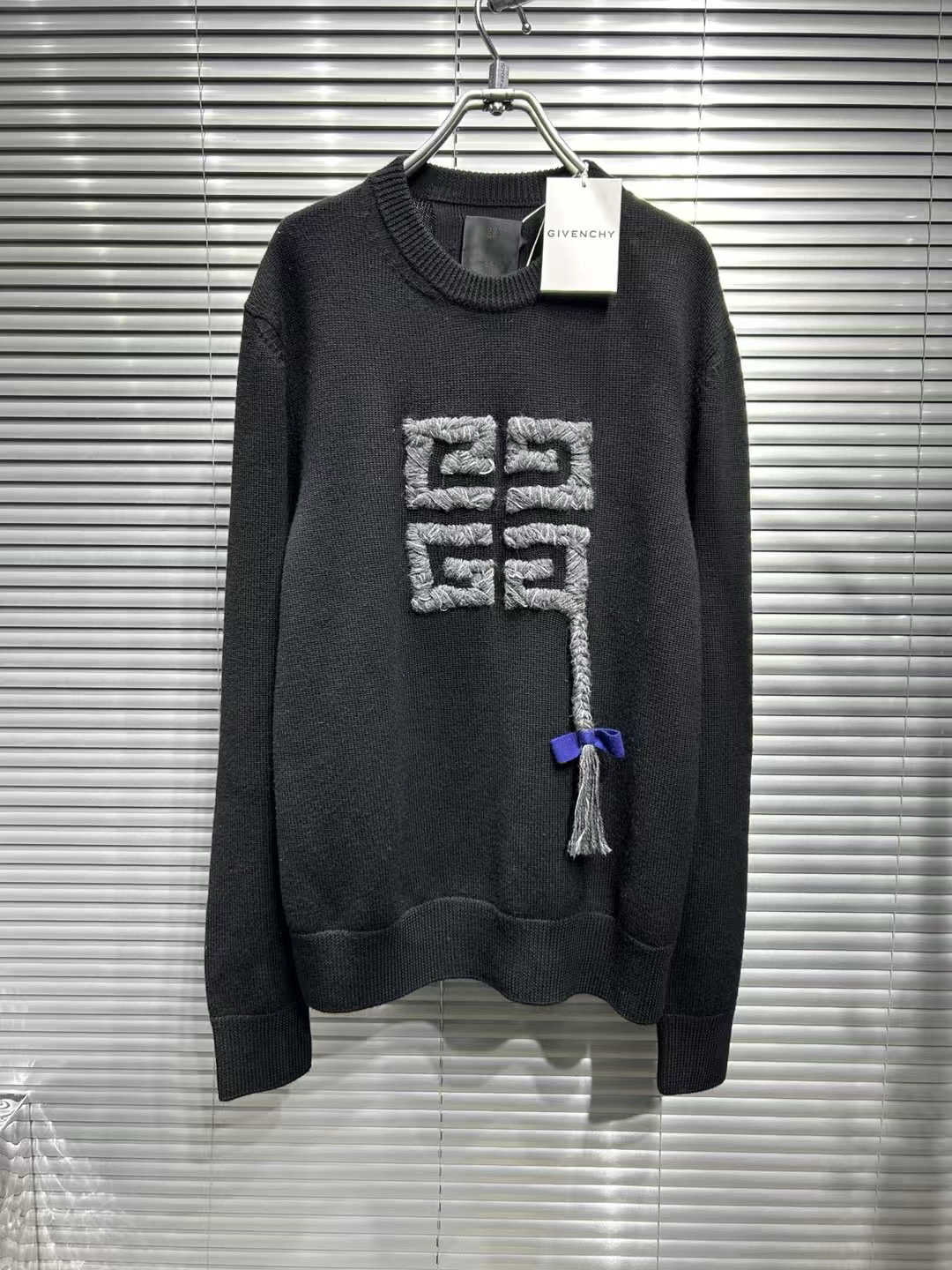 Givenchy gvc纪梵希24爆款蝴蝶结麻花辫黑色针织毛衣/m码/全新