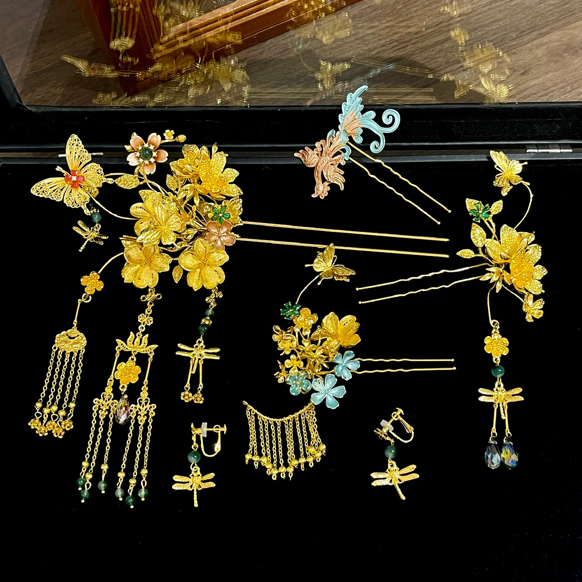 金钻新娘中式秀禾流苏边夹森系古风气质百搭新娘结婚头饰奢华金色