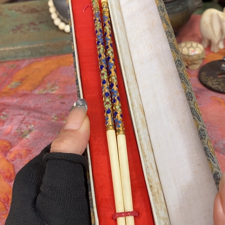 初遇见过节也不放假嘻嘻