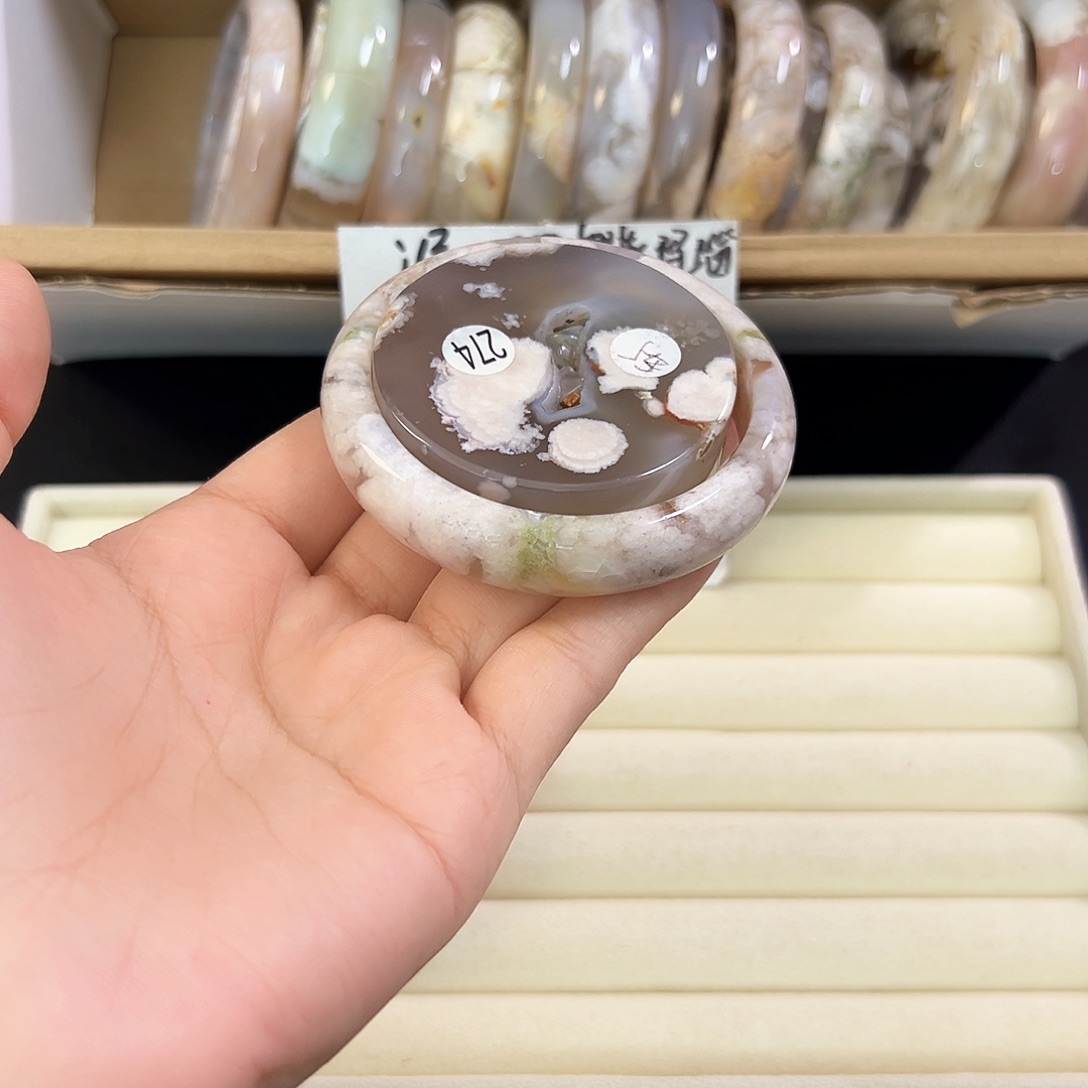 玛瑙/玉髓未镶嵌手镯53