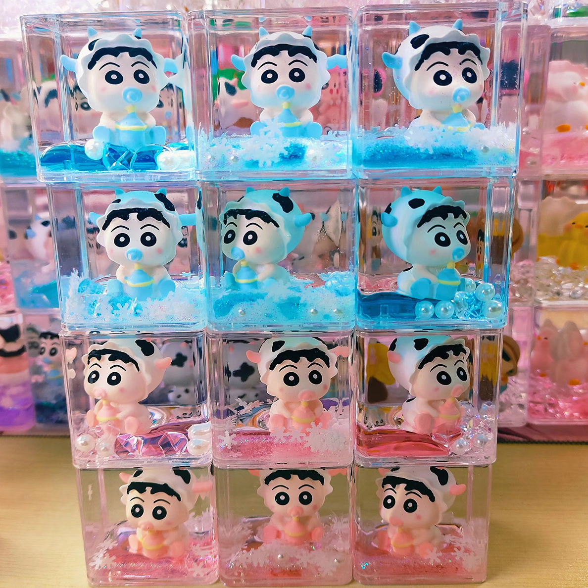 广东高货亚克力入油流沙瓶摆件