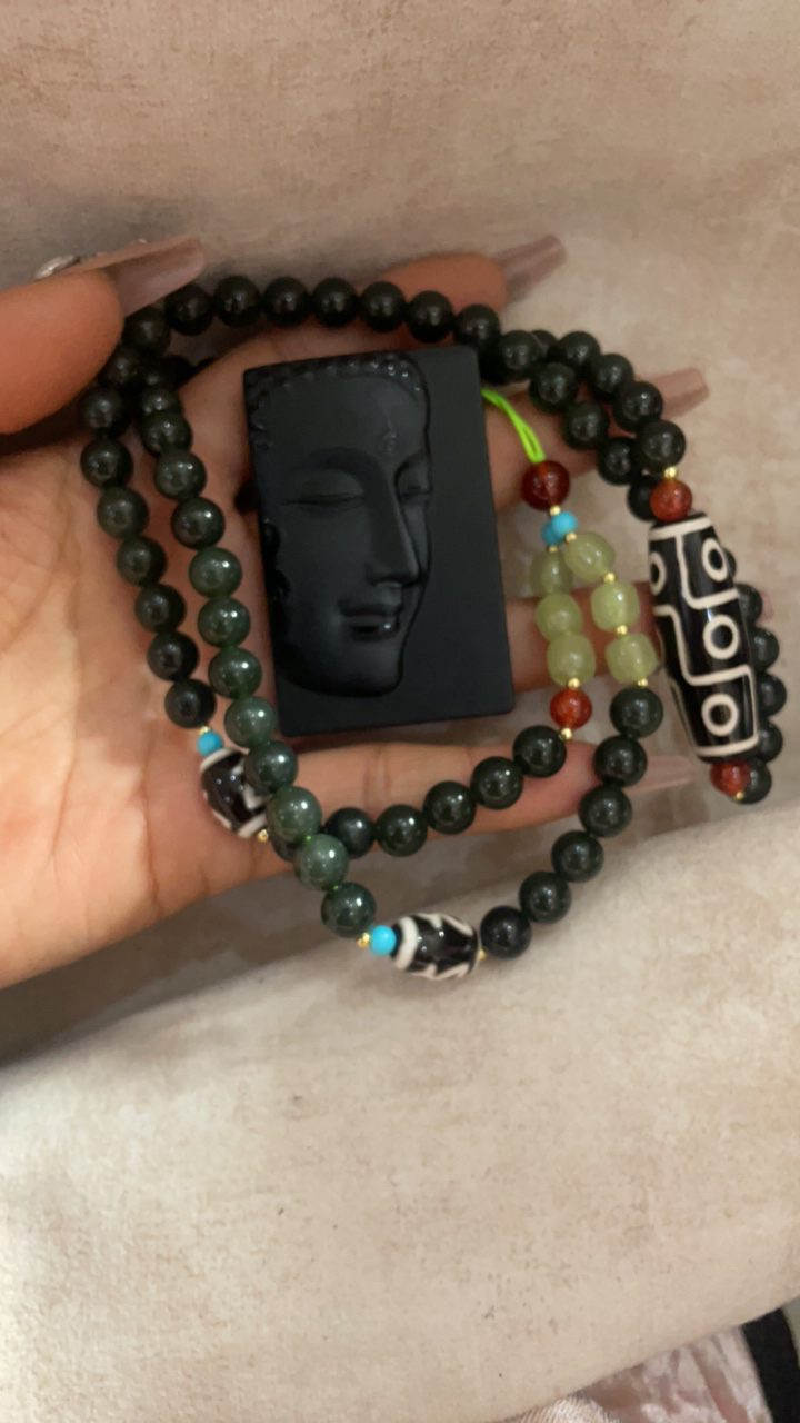 新疆和田玉观音头挂件