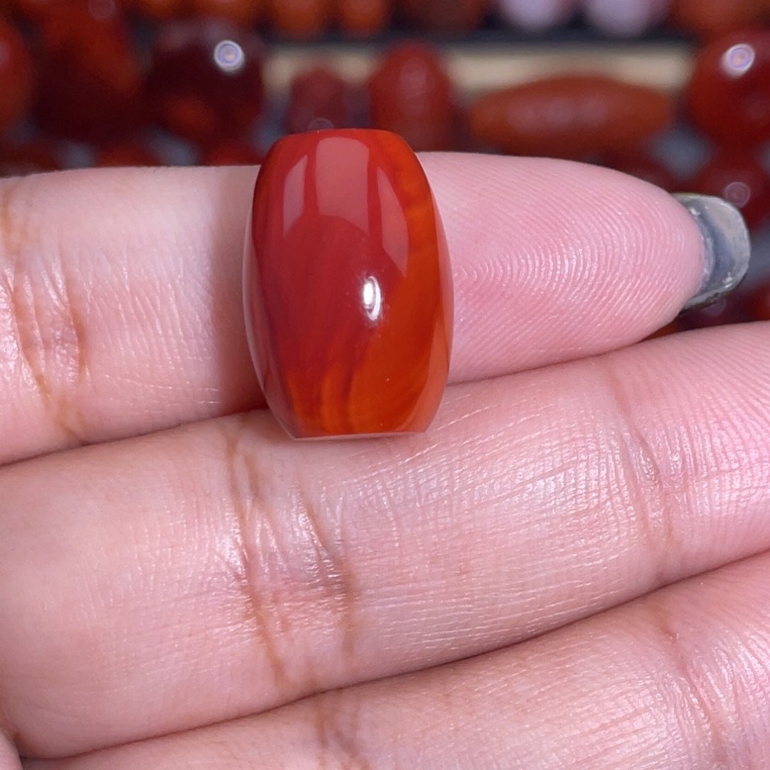 南红玛瑙未镶嵌瓦西桶珠卡12.7×18