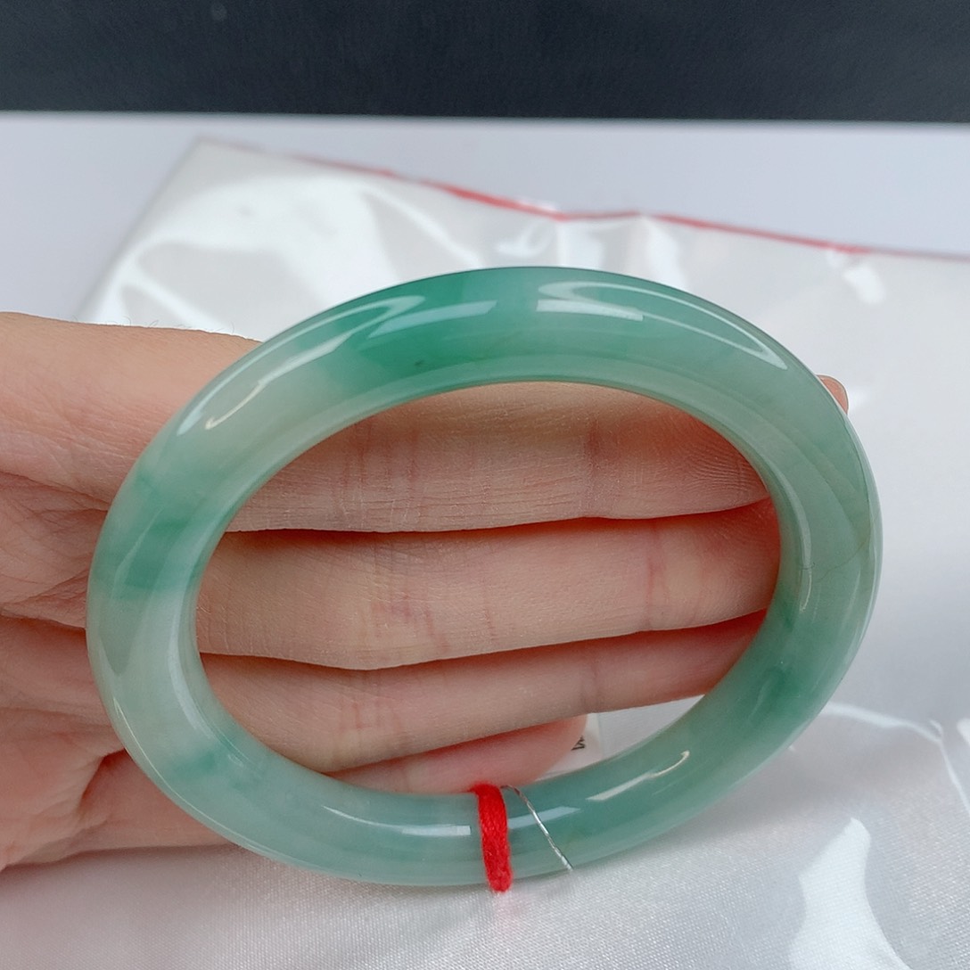 翡翠手镯未镶嵌54.2圆条