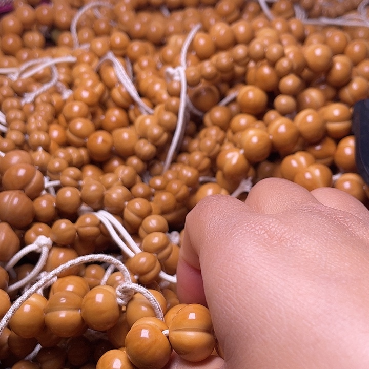 朤***朤手串猴头核桃15尺寸镜面柯基屁桃手持全品无暇