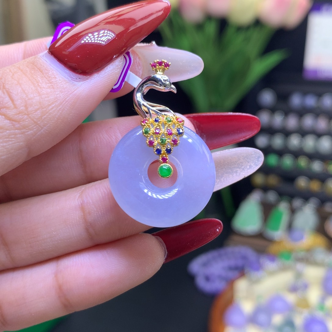 翡翠颈饰18K金镶嵌天然