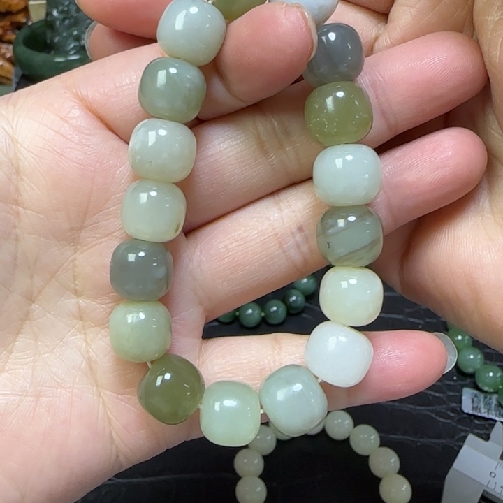 和田玉手链未镶嵌