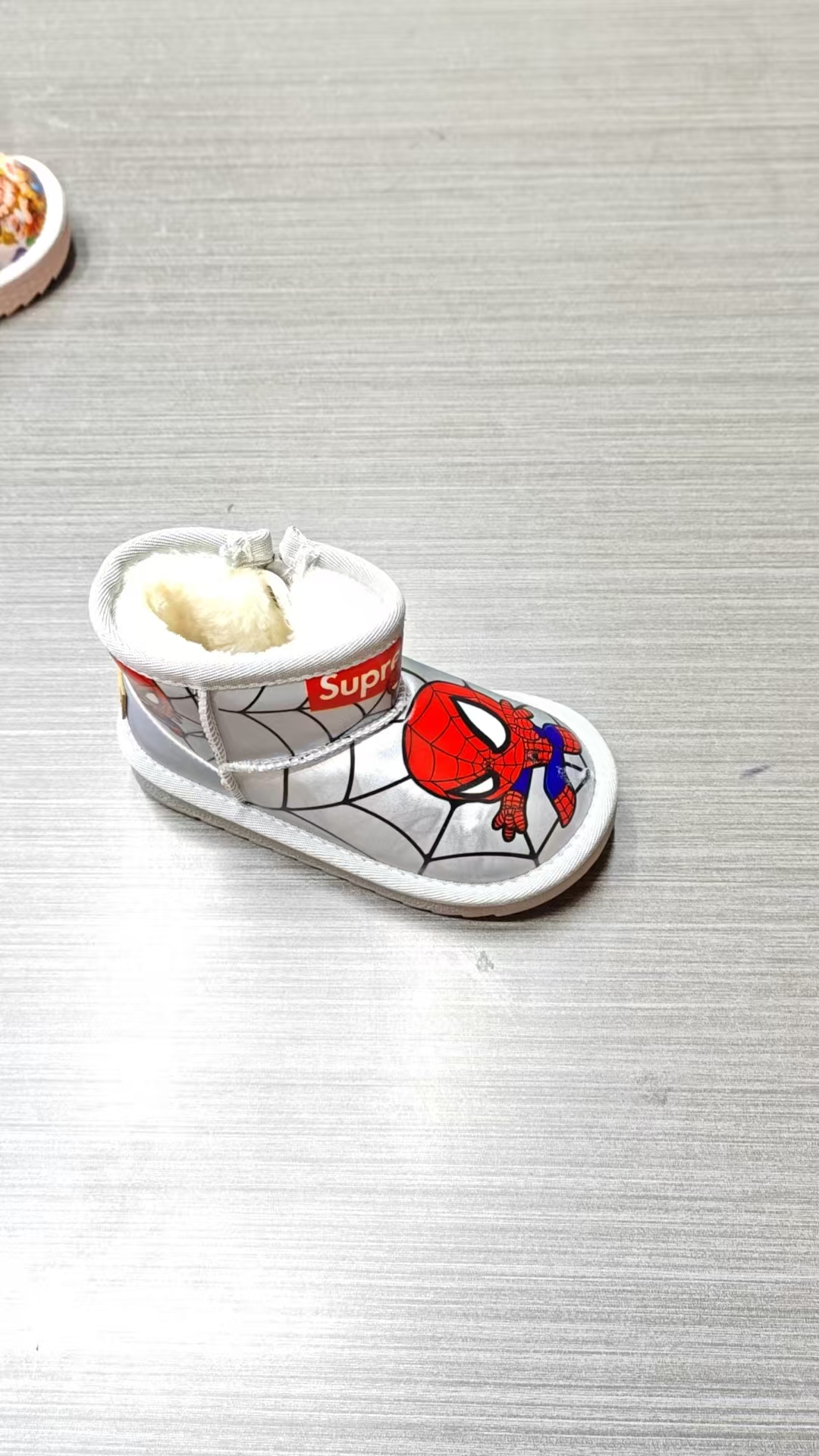 772童鞋卡通平跟冬季拖鞋女布鞋男极简风时尚男女宝