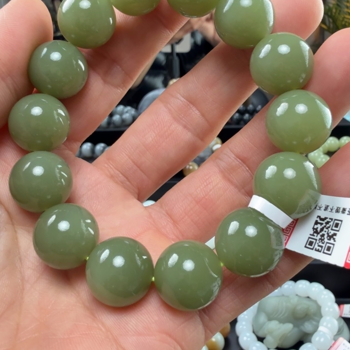 和田玉未镶嵌手链