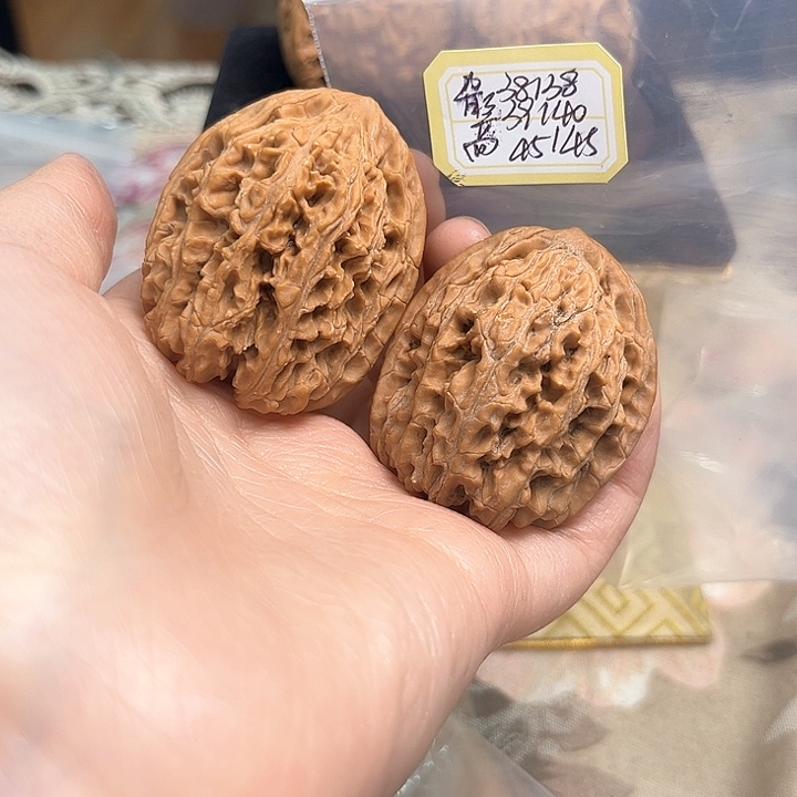 文玩核桃把件龙纹将军榜