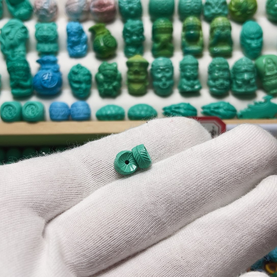 手工雕刻配珠尺寸卡8羽毛扣一对