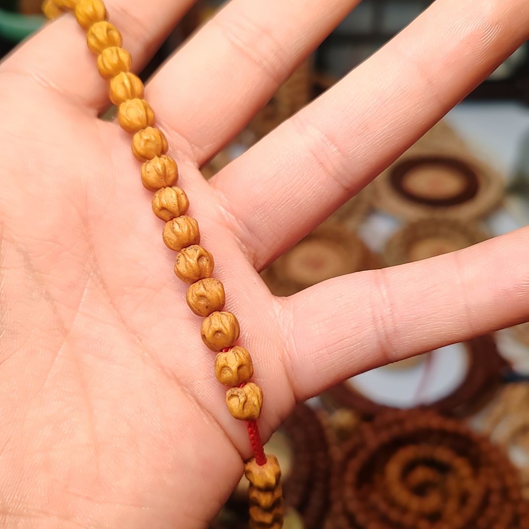 茶***卡柏香籽/百香籽吊坠