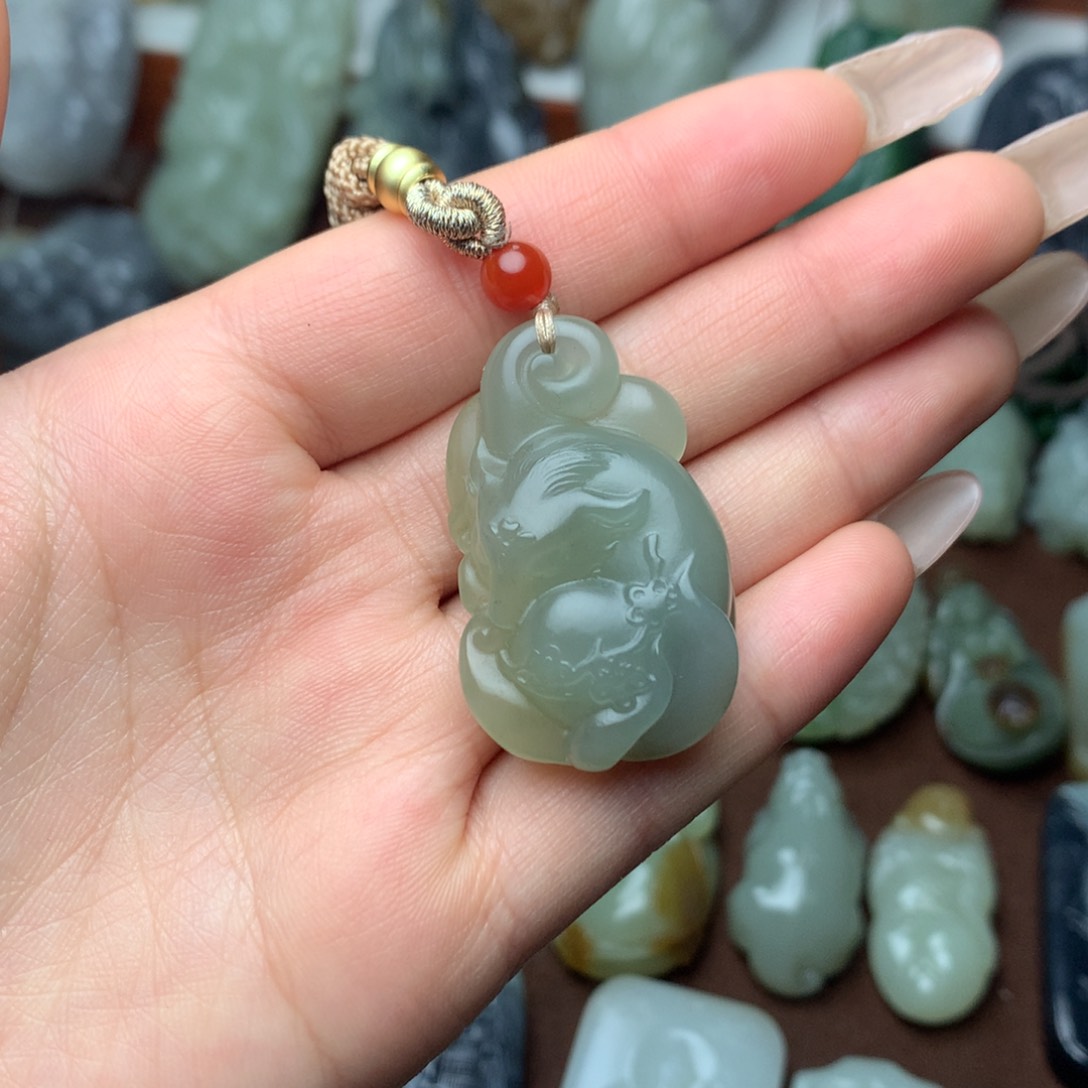 和田玉挂件未镶嵌