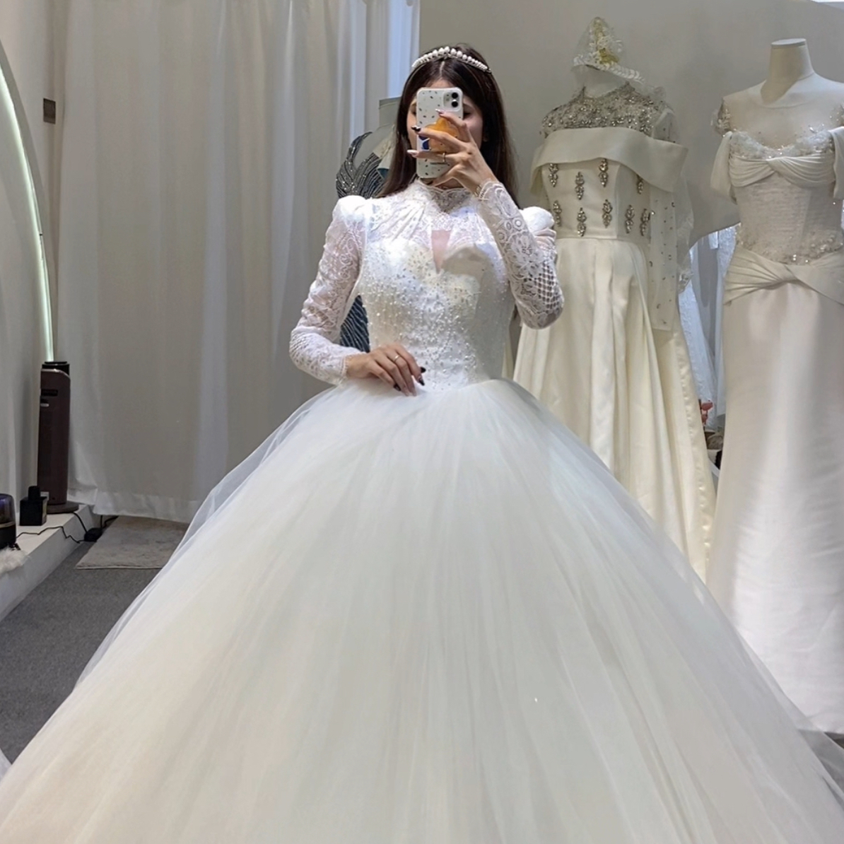 婚纱蕾丝有袖高领立体剪裁蓬蓬裙公主风长袖婚纱