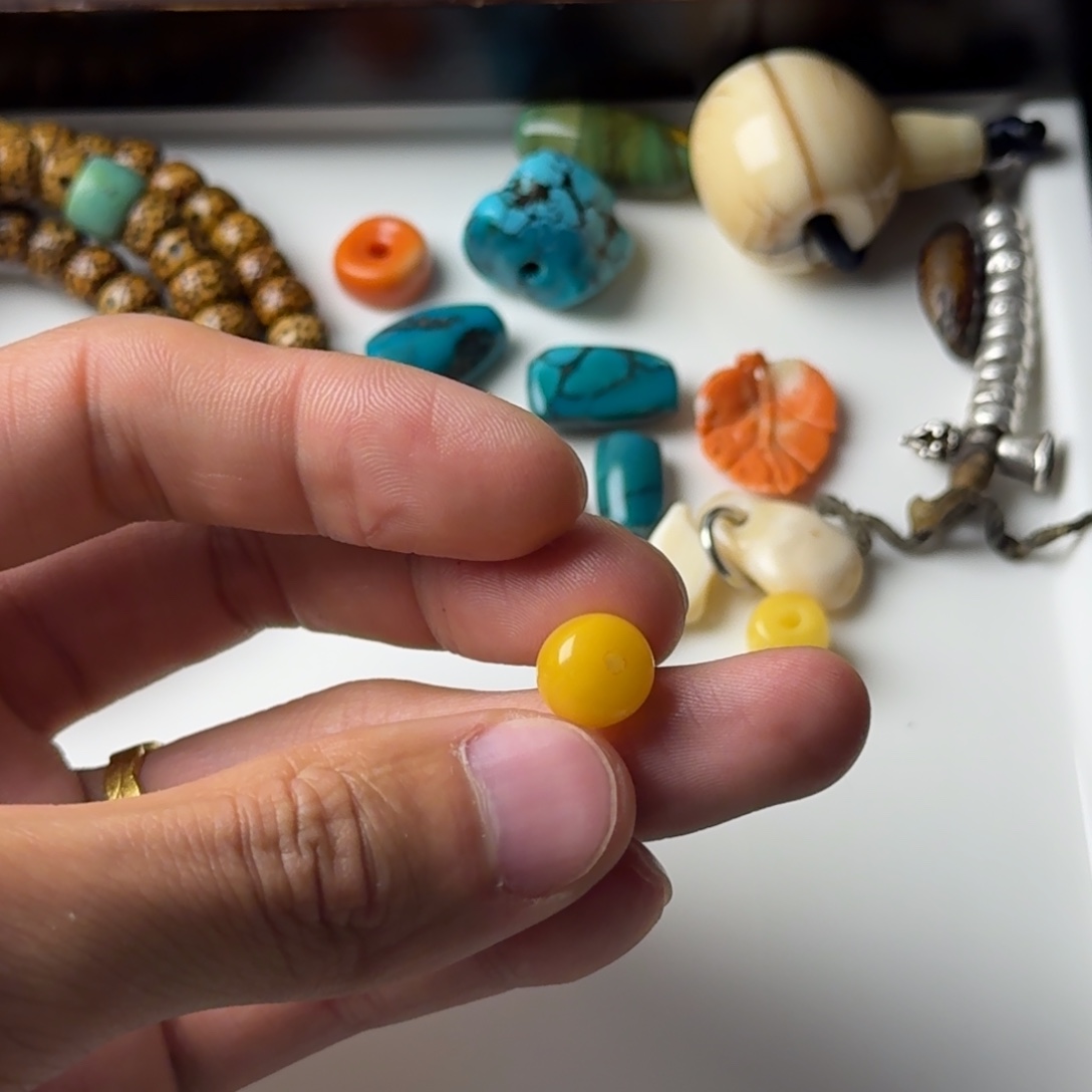 琉璃/树脂/塑料类藏传配饰