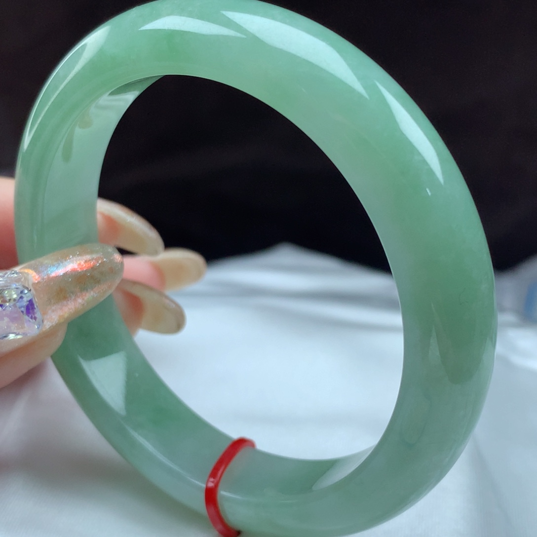 翡翠手镯未镶嵌96049，