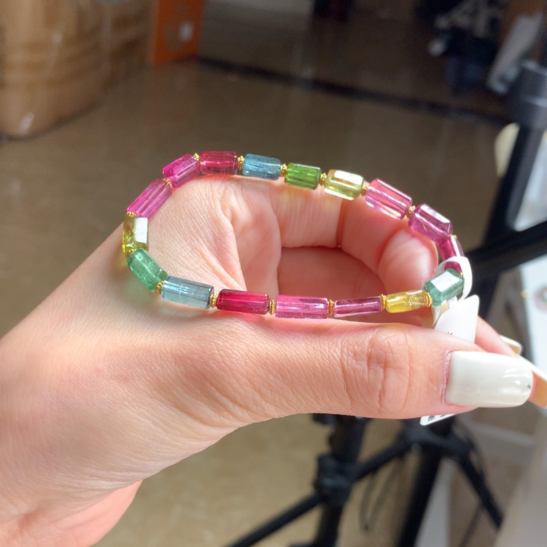 碧玺多样性发货一件未镶嵌