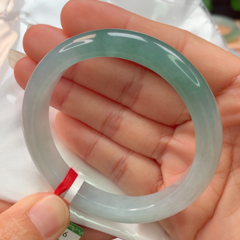 【闪购商品】翡翠手镯未镶嵌天然翡翠手镯