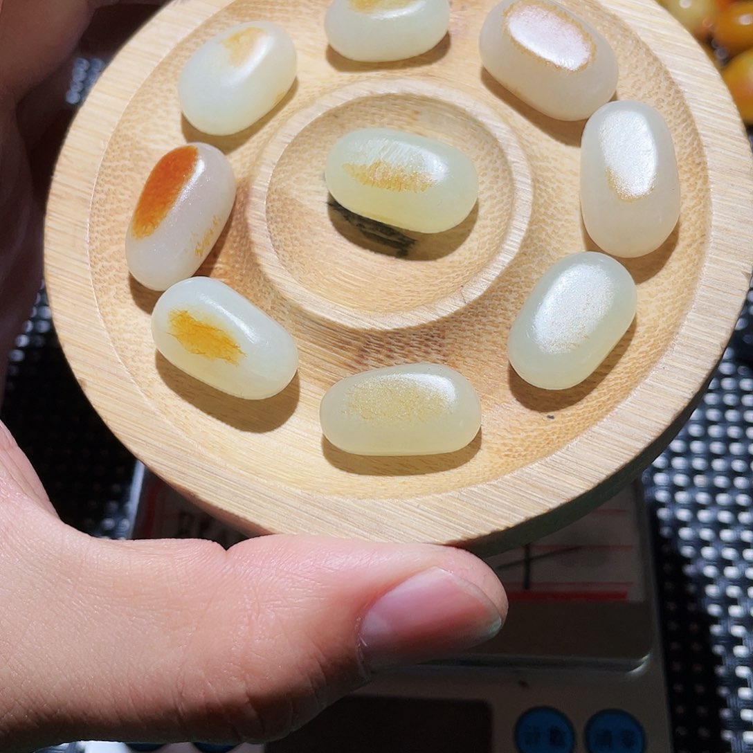 未镶嵌和田玉珠宝奇石