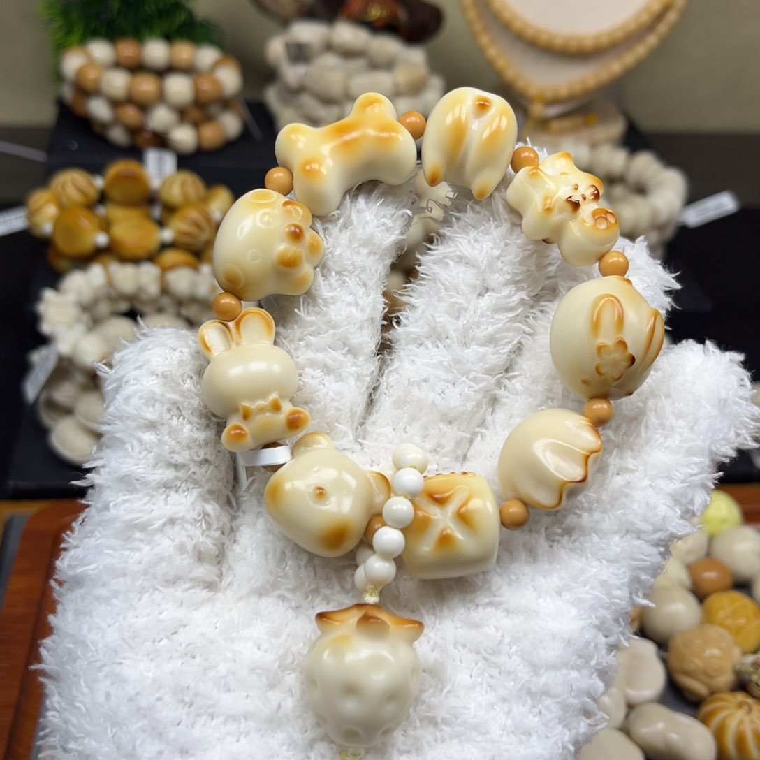 菩提根/象牙果吊坠1.18.44可爱世界