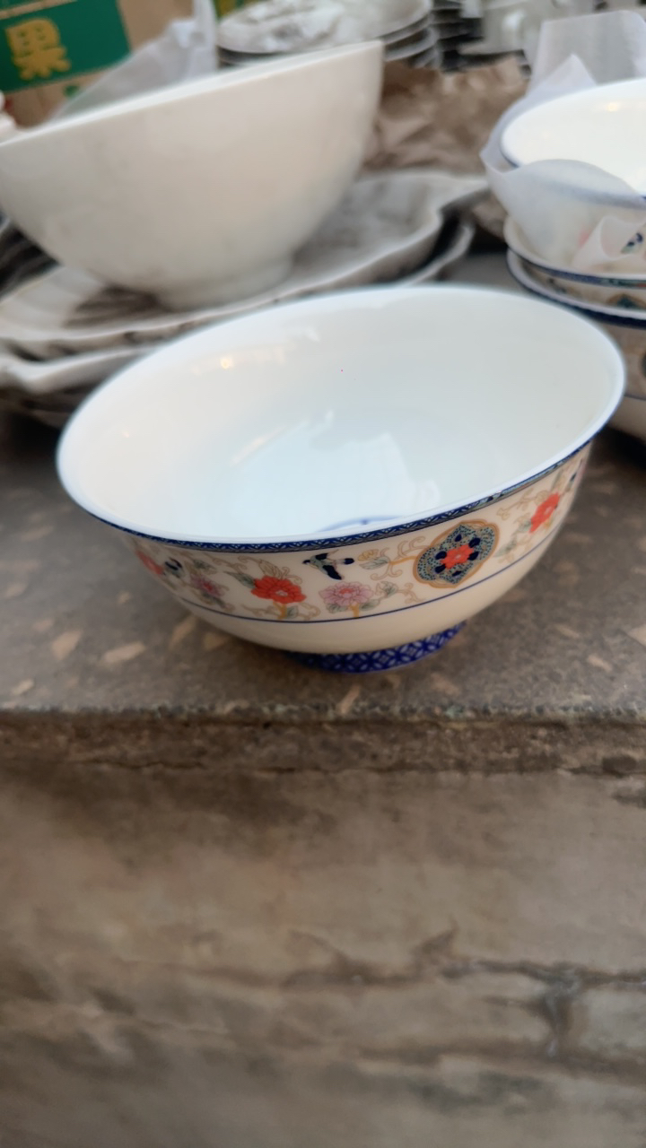 陶瓷盘子碗啥都有口径15公分