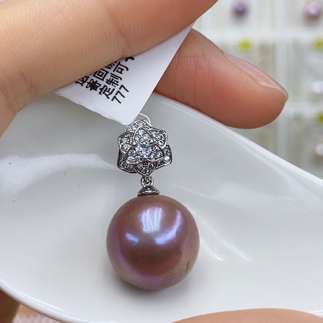合金吊坠(赠链)淡水珍珠