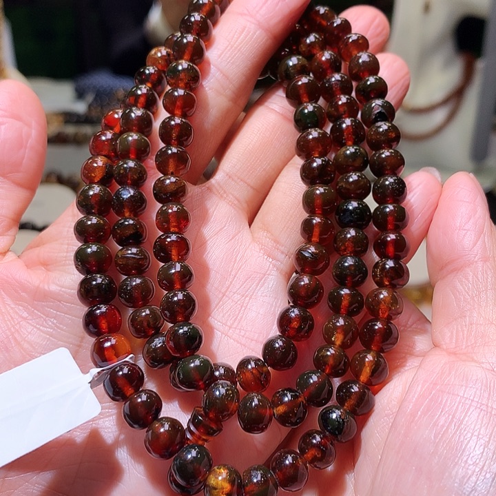 未镶嵌琥珀裸石7大近8血