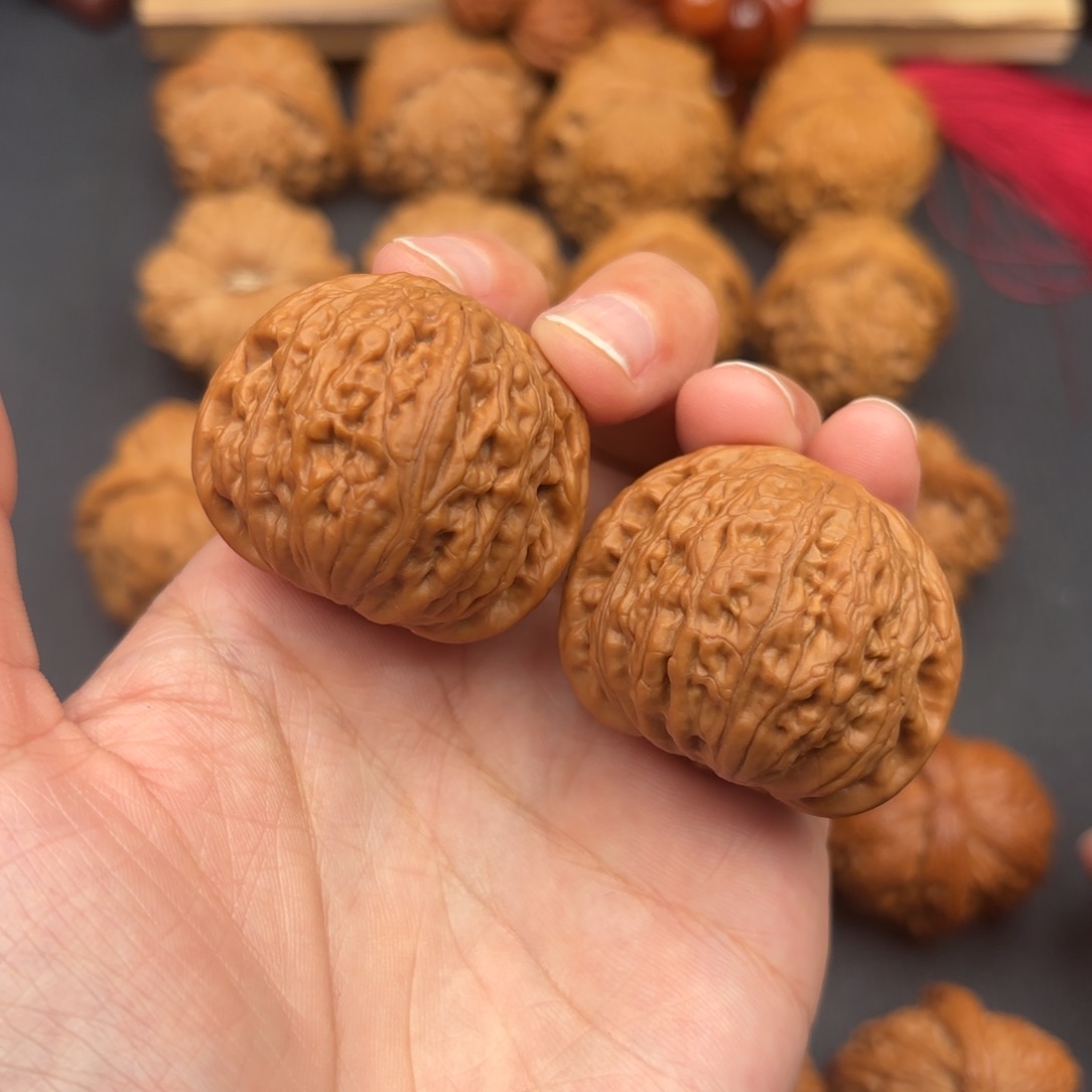 文玩核桃把件铁锤40