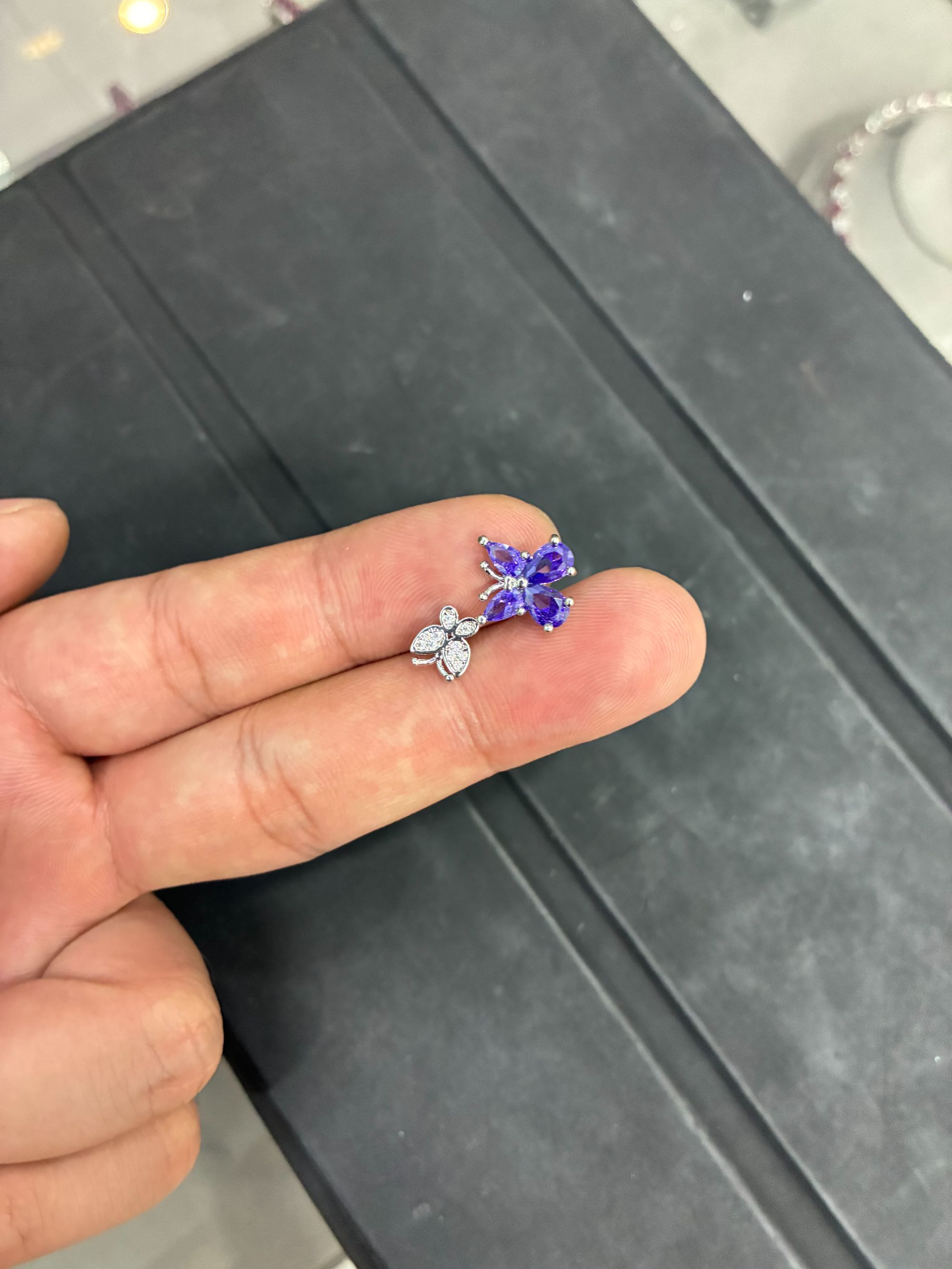   高端精美设计经典多色紫蝴蝶吊坠151